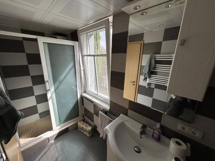 Casa individuala - complet renovata 2025, curte mare, 3 dormitoare - 19