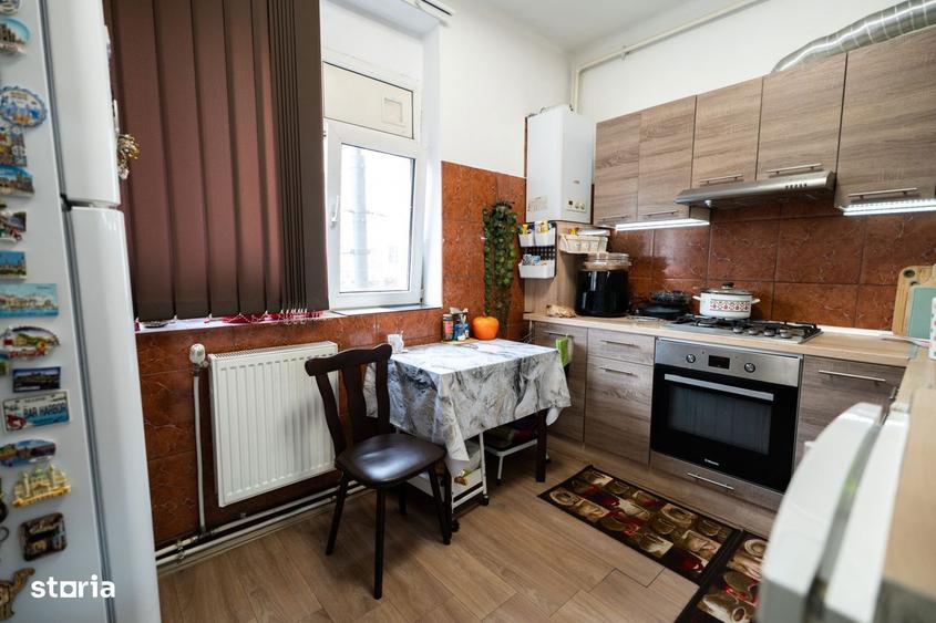 Comision 0% I Apartament cu 2 camere I Decomandat I Str. Horea - 4