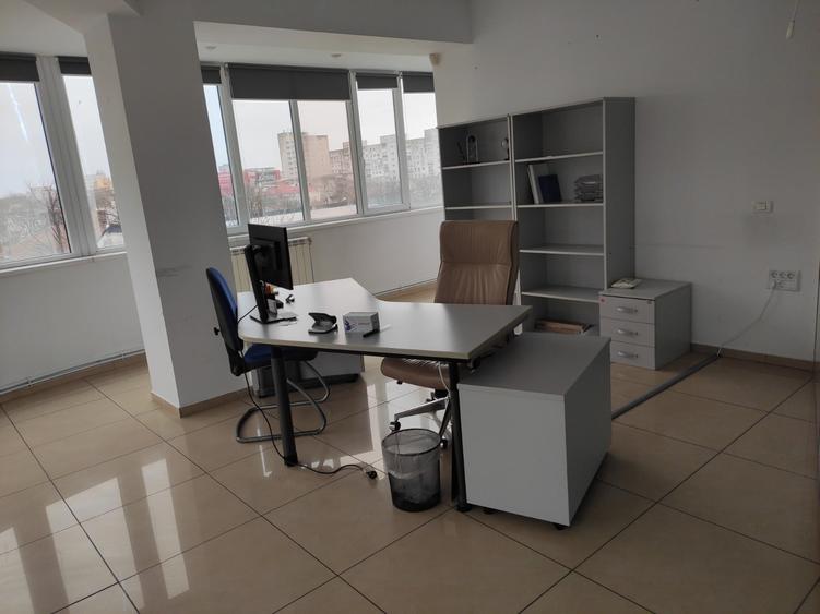 Spațiu comercial Birouri 208 mp + Terasă 196 mp - 17