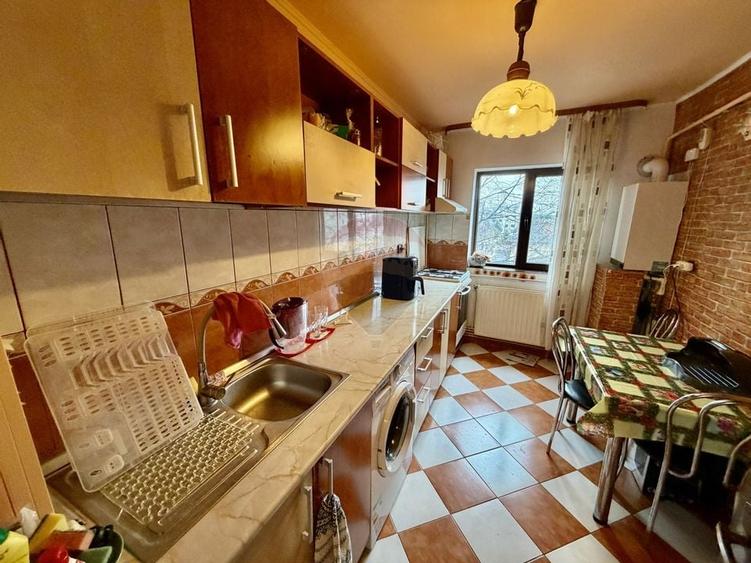 Apartament 3 camere - 1