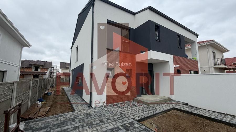 Duplex P+E | Toate utilitatile inclusiv asfalt | Statie de transport | Parc