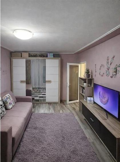 Apartament 2 camere decomandat, centrala proprie. Zona Uzina 2 - 2