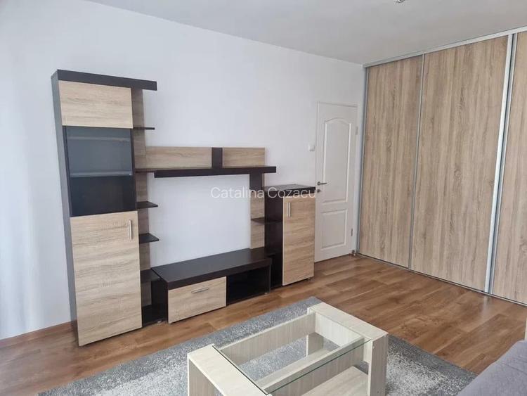 Apartament 2 camere zona piata Hermes de inchiriat Apartament 2 camere zona piata Hermes de inchiriat