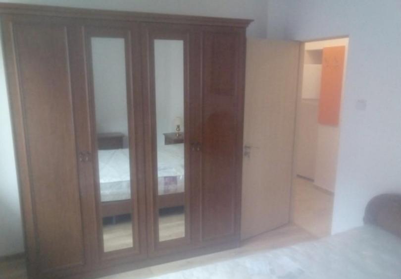 Piata Victoriei - Titulescu - Garsoniera dubla in Vila / Bloc  ( Legea 112 ) - 1