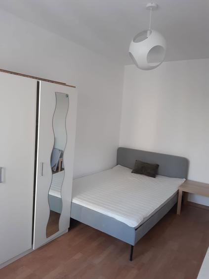 Garsoniera moderna zona Big - 4