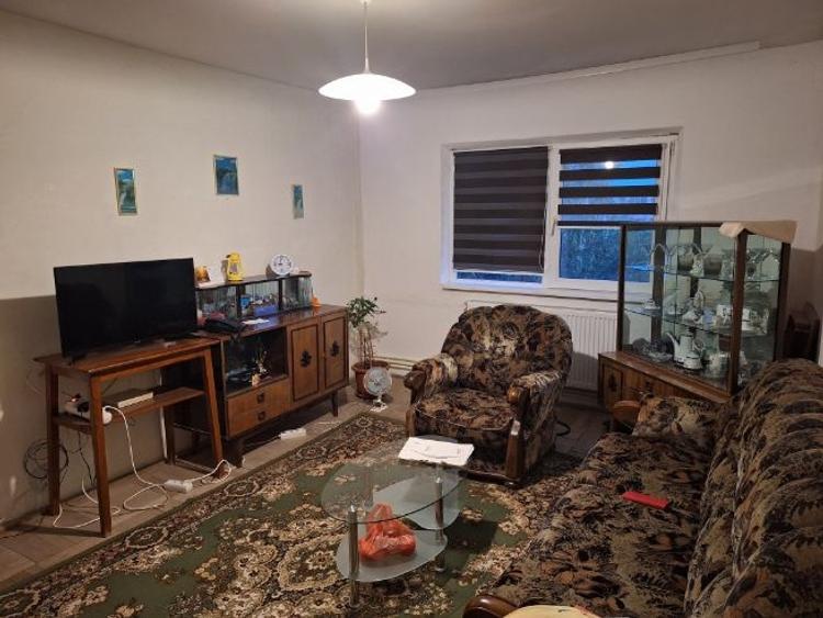 Apartament cu 3 camere decomandat în Inel II - 7