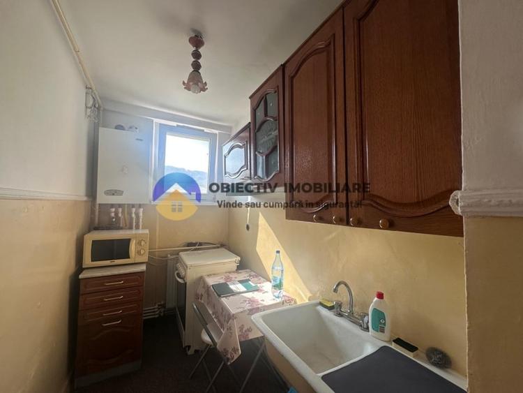 Garsoniera de vanzare – bloc de apartamente Darmanesti - 5