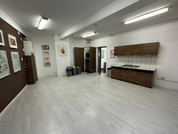 Vă propunem spre vânzare o clădire de birouri Cotroceni PRET 1.299.999 EURO - 7