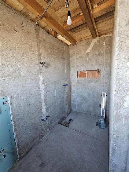 Reco Casa in Paleu cu Toate Utilitatile - 16