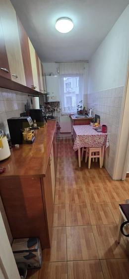 Apartament cu 3 camere de vanzare in Campina - 13