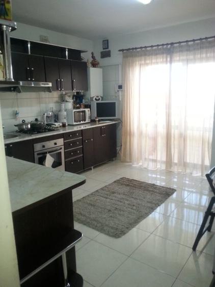 Cladire complet amenajata in oras - 5