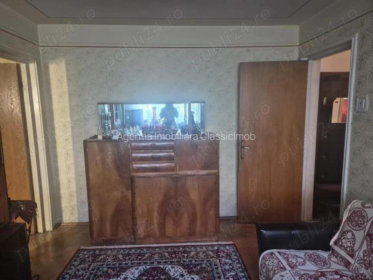 Apartament 3 camere ,B-dul Victoriei