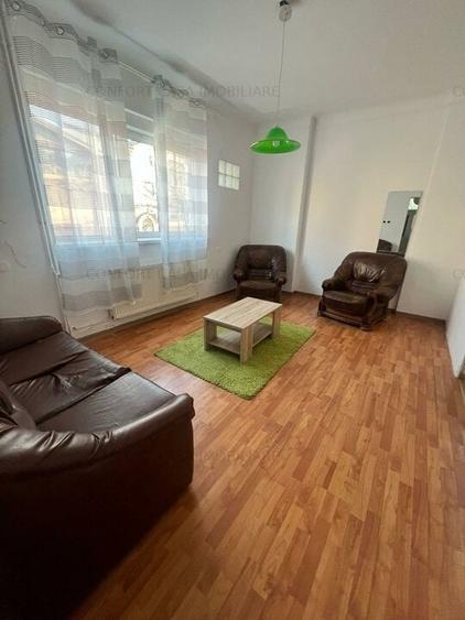 Calarasilor-Decebal, casa, 8 camere, P+2, - 2