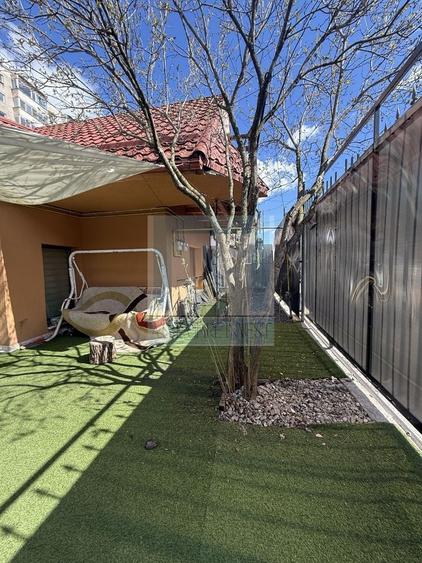 Casa 10 camere, 5 bai, 380 mp teren - zona Astra - 5