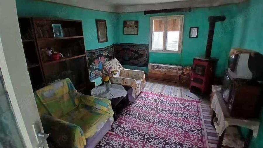 Comision 0 - Teren 3342 mp cu casa in Rusca Montana - 3