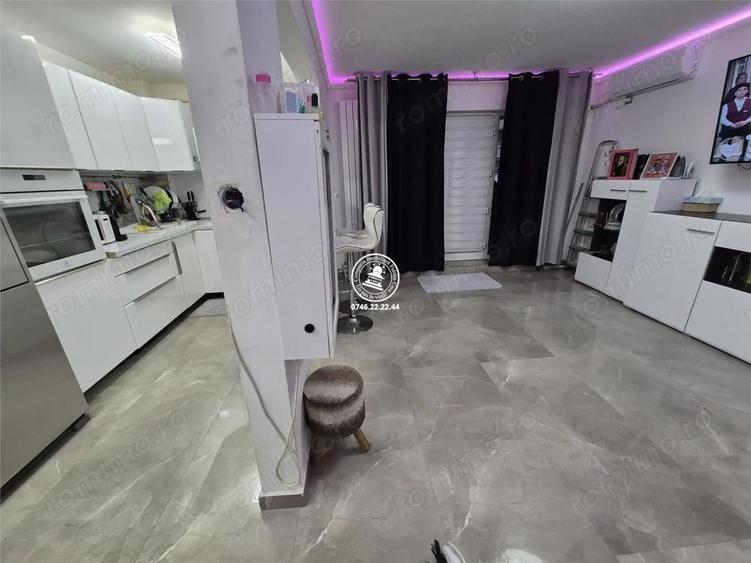 Apartament 3 camere de vanzare Alexandru cel Bun - 6