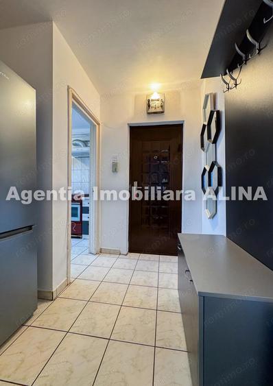 Ap. 3 camere in Deva, zona Gojdu, Aleea Pacii, 70 mp, semidecomandat, etaj 4. - 1