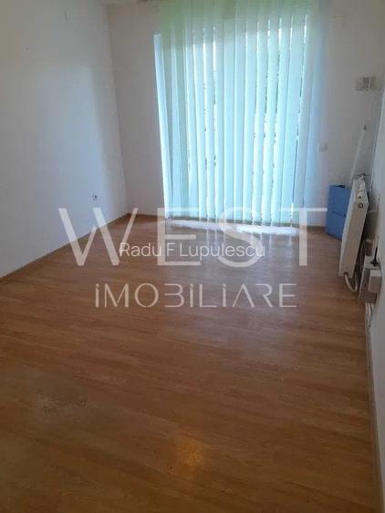 Spatiu Comercial cu Vitrina si doua intrari | Zona Cetatii