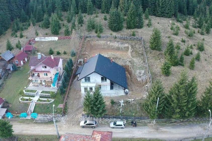 vand casa ?i teren intravilan in Vatra Dornei - 3