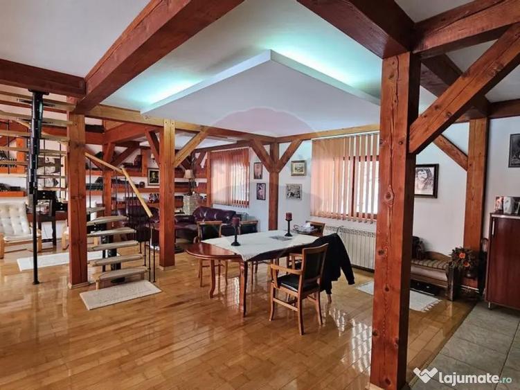 Vila de lux cu 4 camere de vanzare in Campulung Moldo... - 6