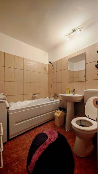 Parcul Tineretului | intrarea Lumea Copiilor | spatios | bl. anvelopat | parcare - 12