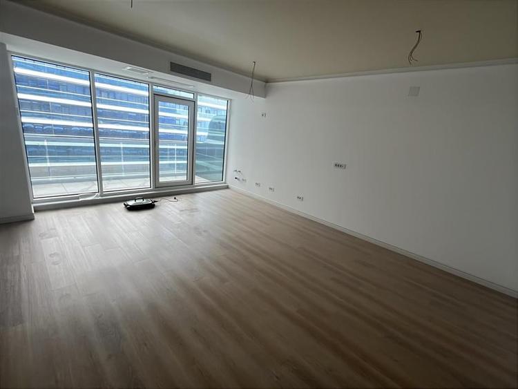 Studio dublu cu vedere la mare, etaj 8  White Titanic, Mamaia Nord, mobilat com - 9