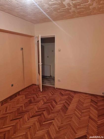 Apartament cu 2 camere in cartierul George Enescu - 2