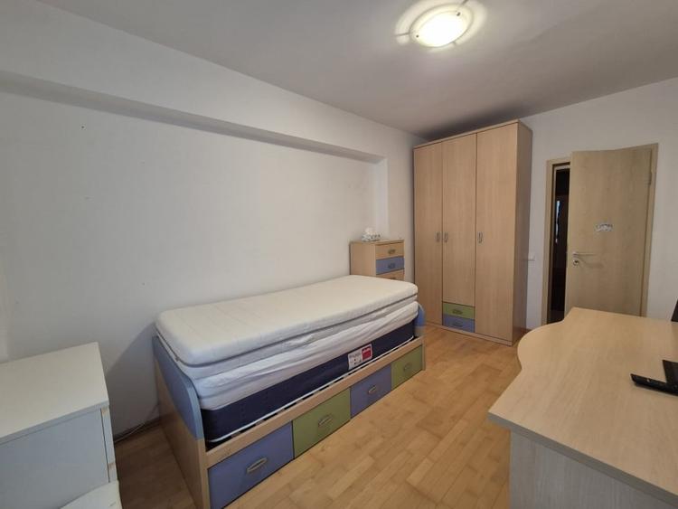 Apartament 3 camere Central - zona Sfanta Vineri, etaj 2, terasa - 11