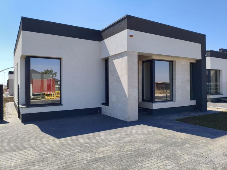 Casa 3 Camere Utilitati Complete Complex Rezidential Premium - 1