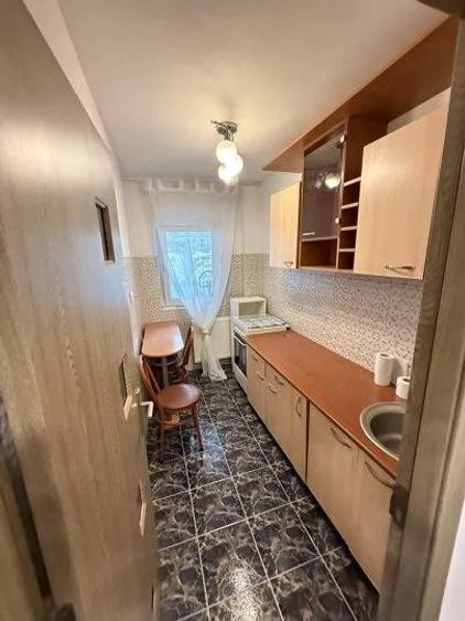 Dristor baba novac cu parcare etaj 1 - 4