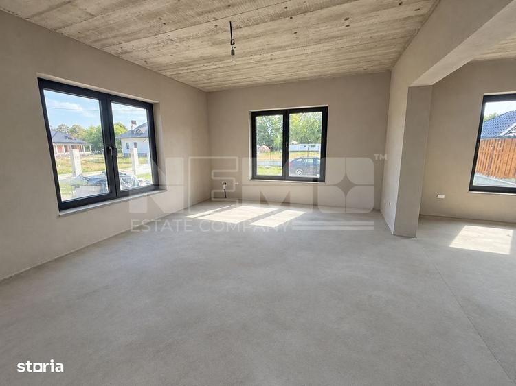 Casa semifinisata in Horodnic de Sus | 203 mp | Teren 1.000 Mp - 1