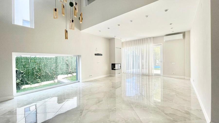 Vila moderna cu piscina, complex rezidential, Iancu Nicolae - 5