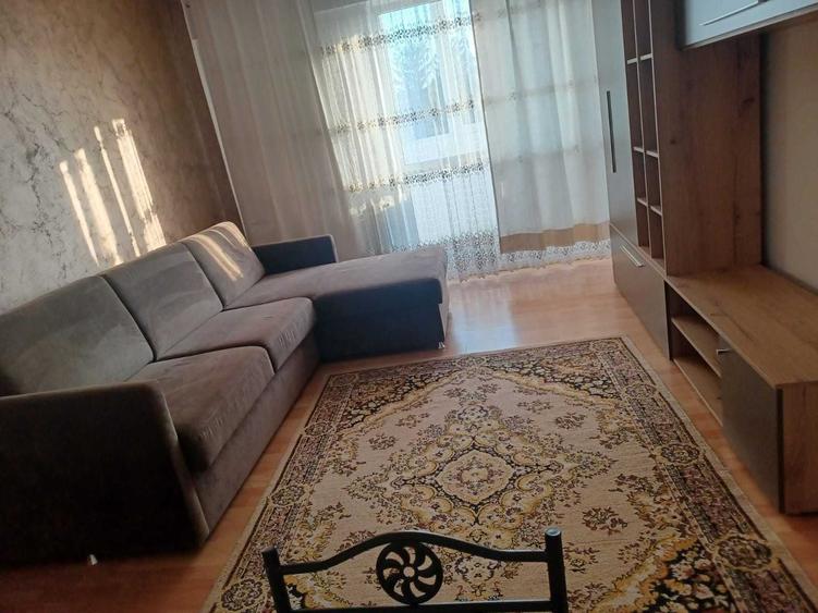 Apartament cu 2 camere decomandat în Tudor