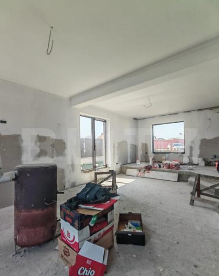 Casa de vanzare Tarlungeni 5 camere, teren, garaj, in - 20