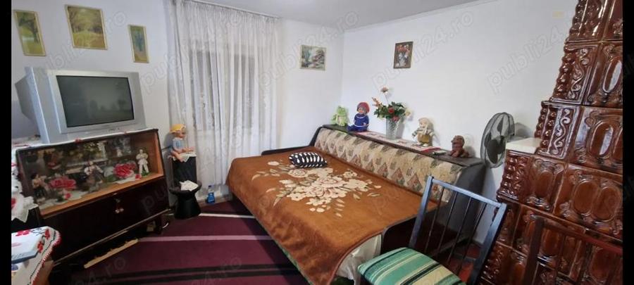 Vand 2 case ,comuna vartoape, 50 mp fiecare, teren 2000mp - 5