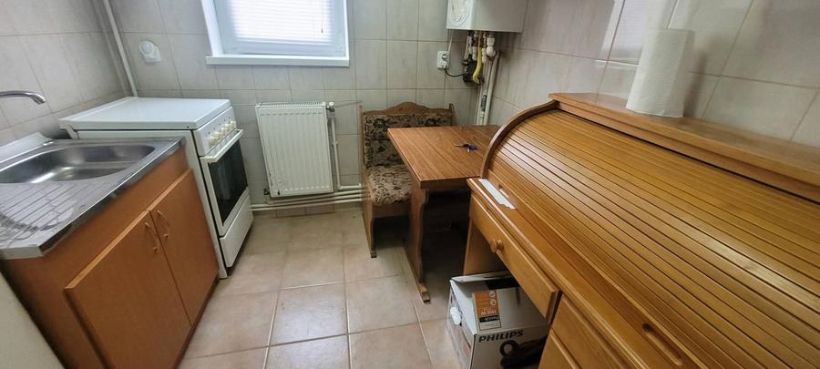 Apartament 2 camere Onesti, zona centrala, parter. - 3