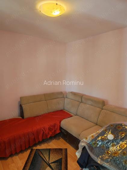 Casa de vanzare com Poroschia