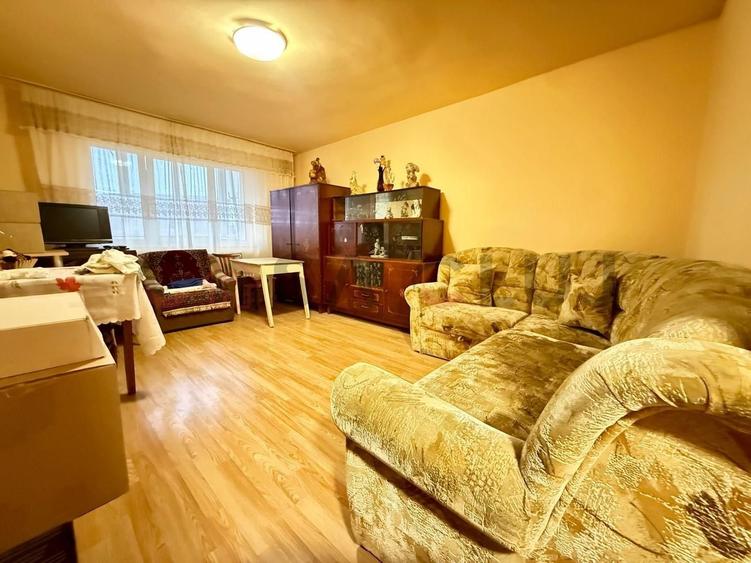 3 camere decomandate, etaj intermediar, Mănăștur - 1