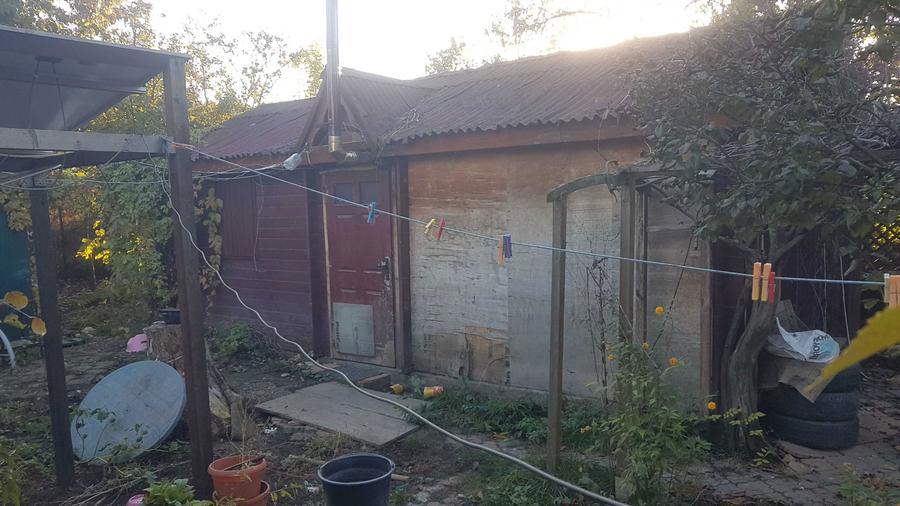 Inchiriez casuta de vacanta in zona Vladiceni, com. TOMESTI Jud. IASI - 2