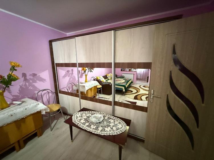 Vând apartament 2 camere renovat - 6