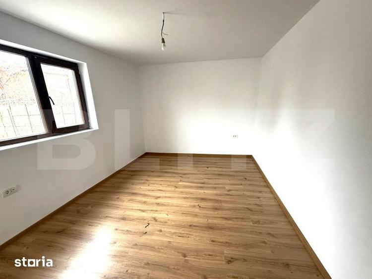 Casă cu 3 camere cu Teren 454 Mp în Răzvad