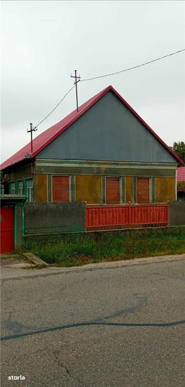 Casă cu 3 camere cu Teren 3309 Mp în Husasău de Tinca