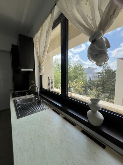 Apartament cu 3 camere în Iancu Nicolae