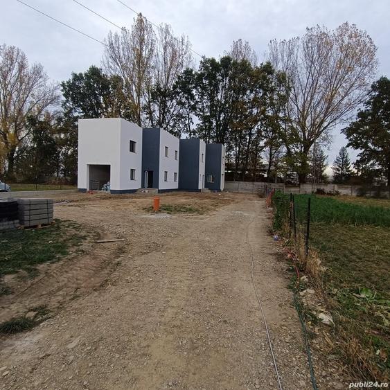 Casă cu 3 camere cu Teren 300 Mp în Rădăuți