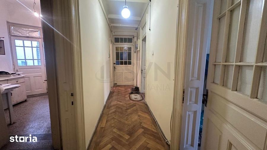 Apartament cu 5 camere în Floreasca