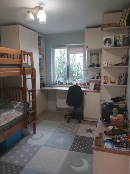 Apartament cu 3 camere decomandat, mobilat în Mănăștur