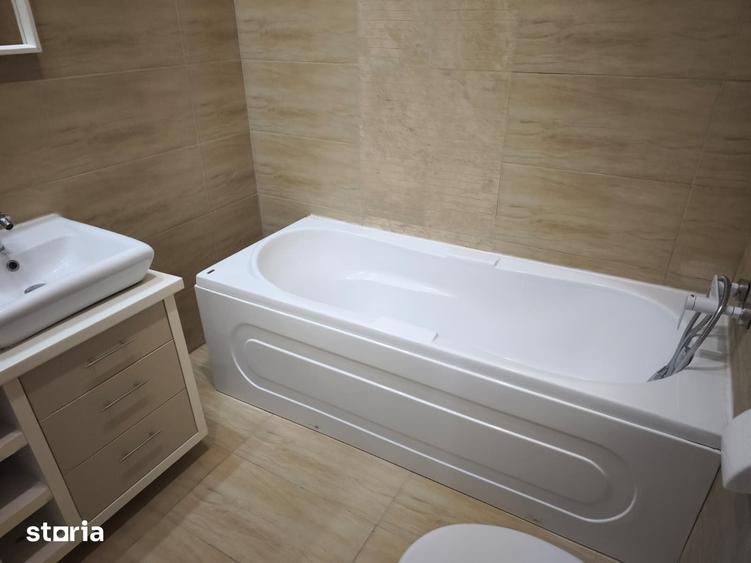 Apartament cu 3 camere în Ștefăneștii de Jos