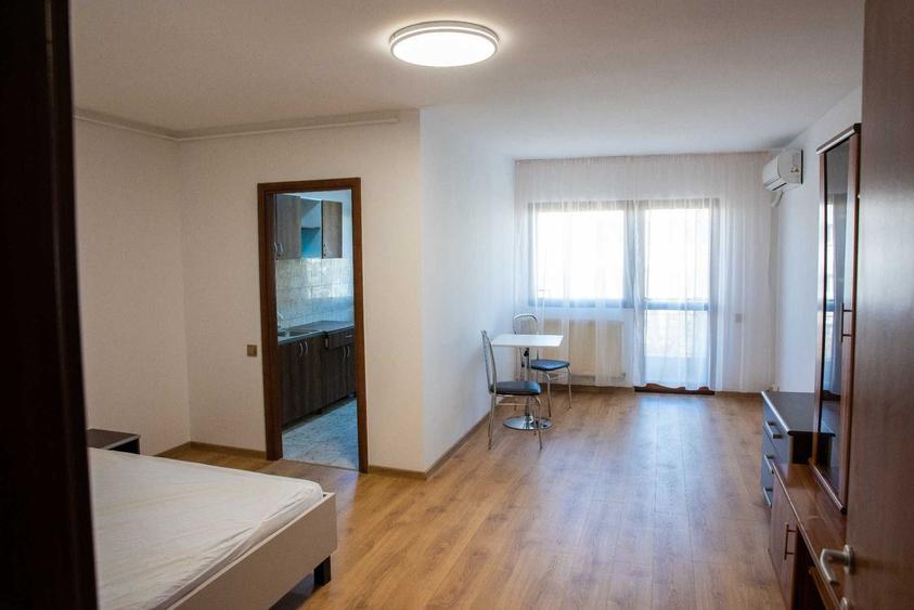 Garsonieră decomandată, mobilată în Colentina