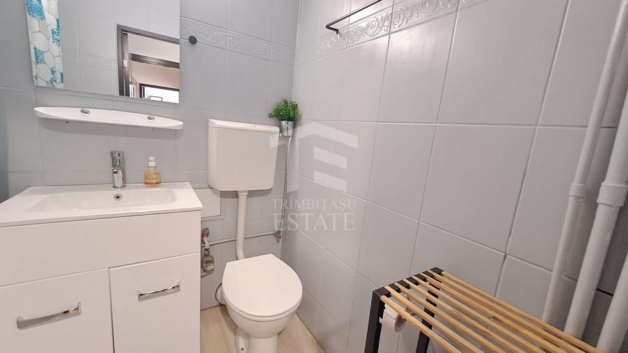 Apartament cu 2 camere semidecomandat, mobilat în Politehnica