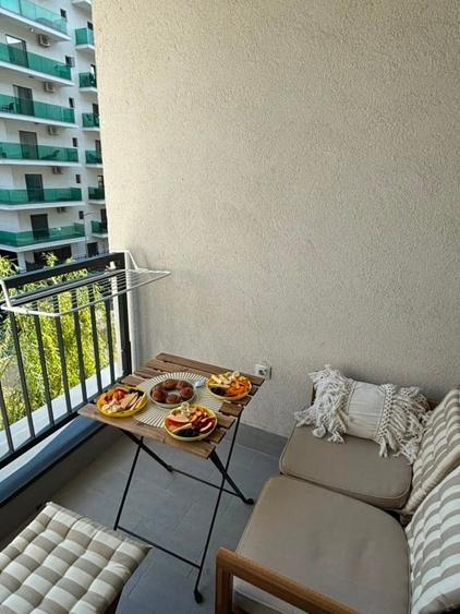 Apartament cu 2 camere, mobilat în Central